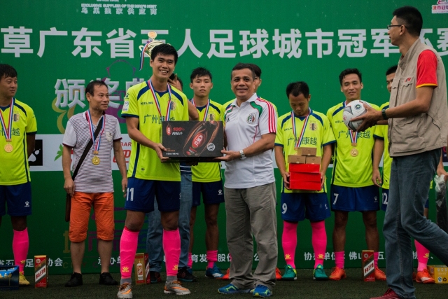 安帅谈征召内马尔踢世界杯：因为他的表现 而不是外界压力